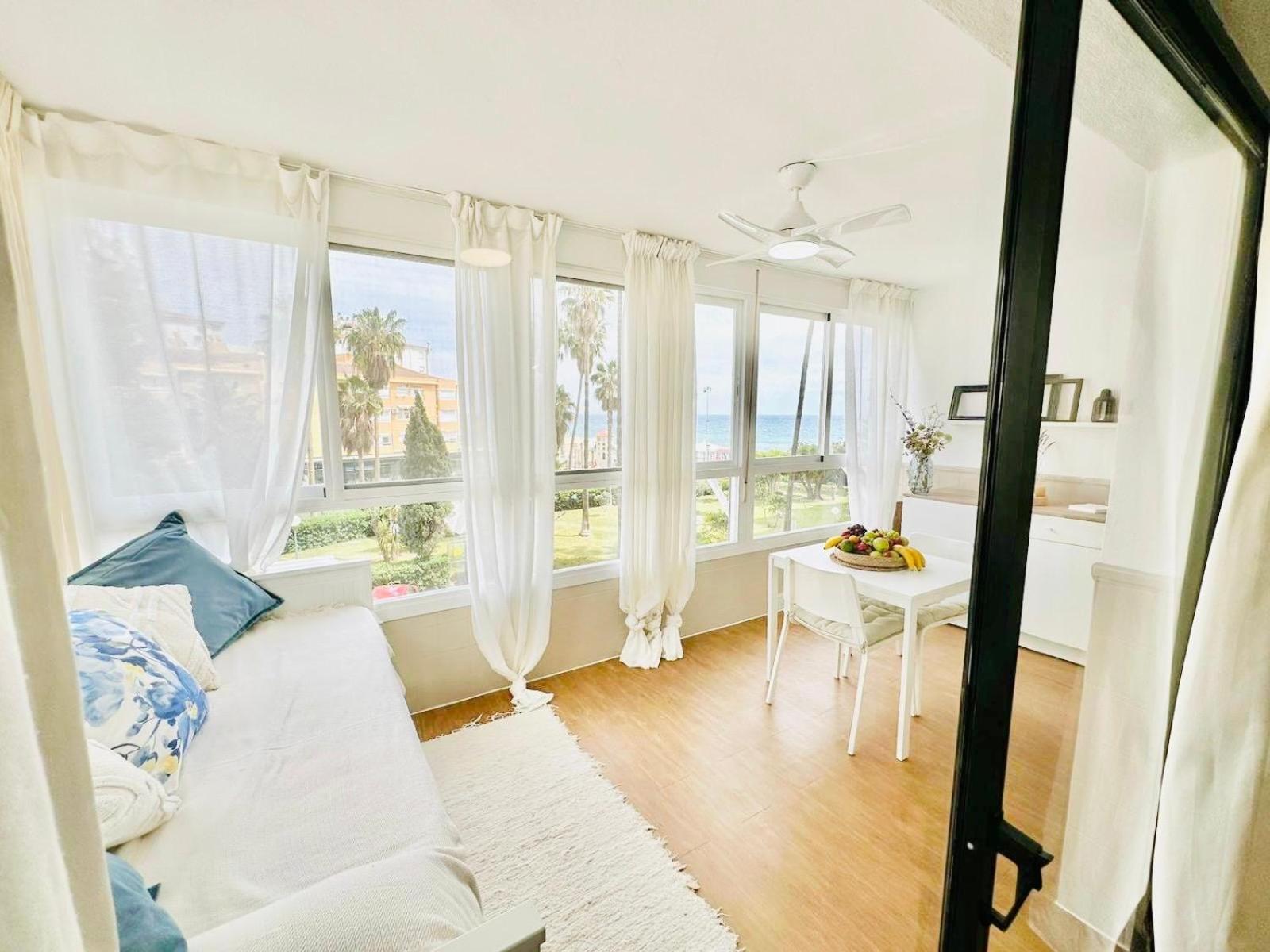 Estudio Pepa Luna Algarrobo Beach Malaga Exterior photo