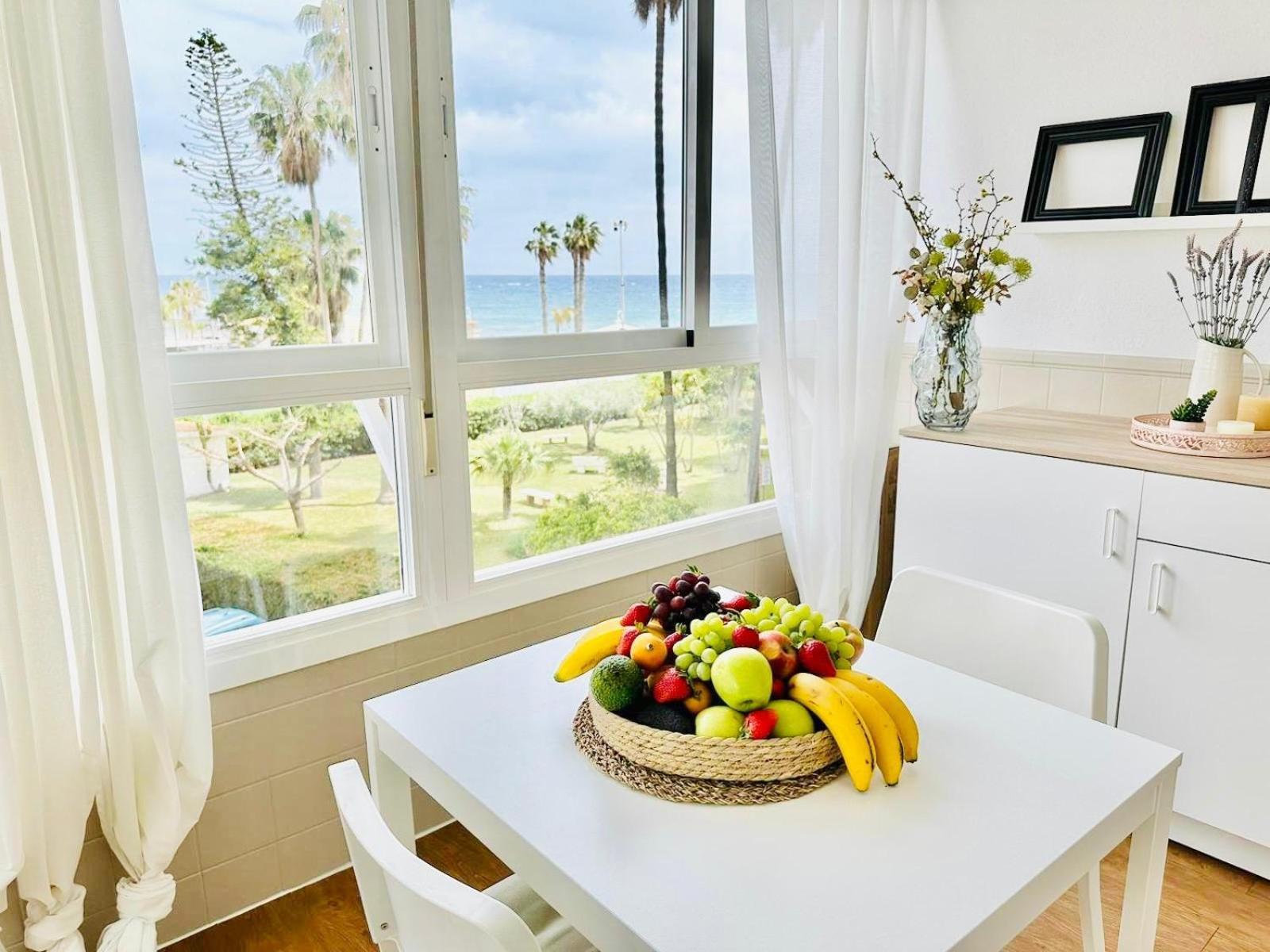 Estudio Pepa Luna Algarrobo Beach Malaga Exterior photo