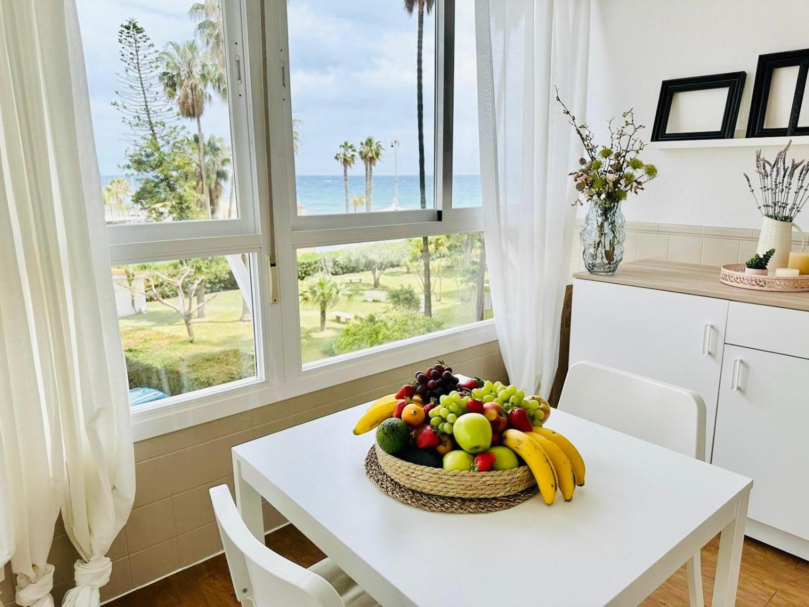 Estudio Pepa Luna Algarrobo Beach Malaga Exterior photo